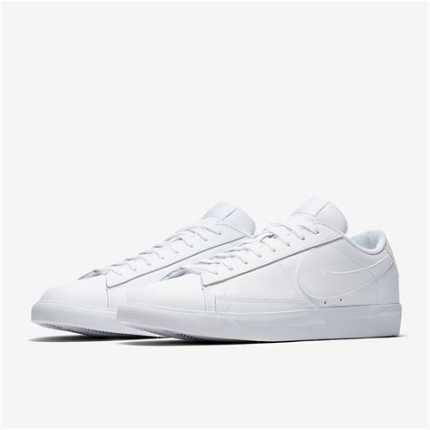 nike sneaker blazer low le weiß beige|nike zoom blazer low.